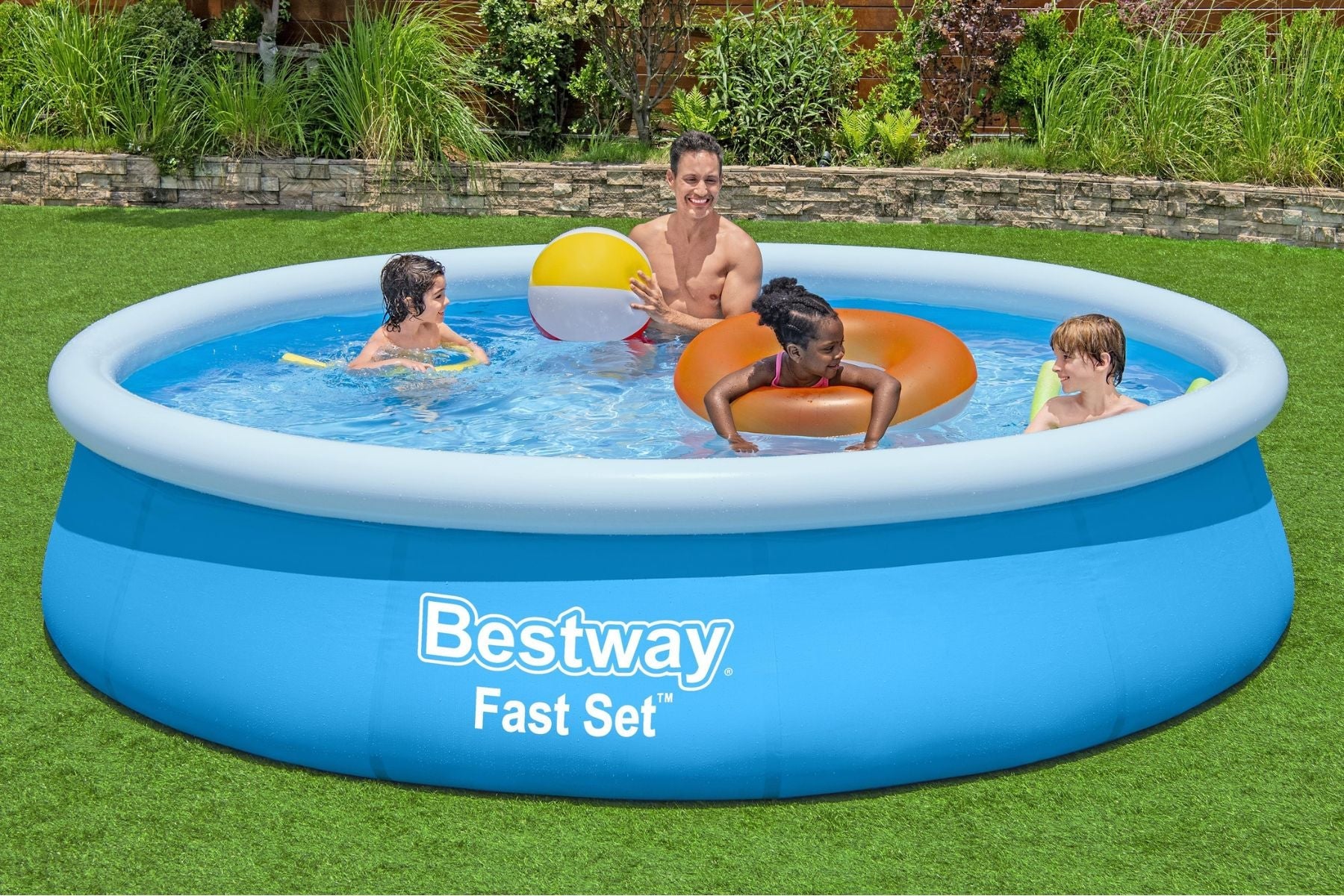 Bestway 12ft x 30in Blue Round Fast Set Inflatable Pool Set 1