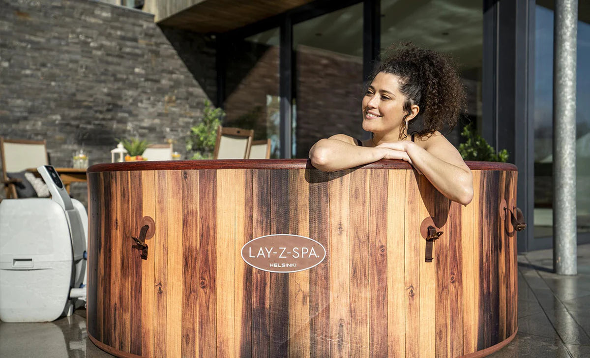 Lay-Z-Spa Helsinki Air Jet Hot Tub 2