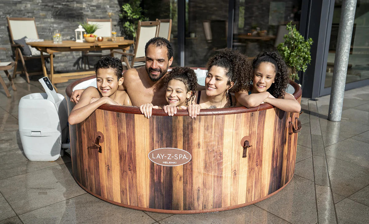 Lay-Z-Spa Helsinki Air Jet Hot Tub 6