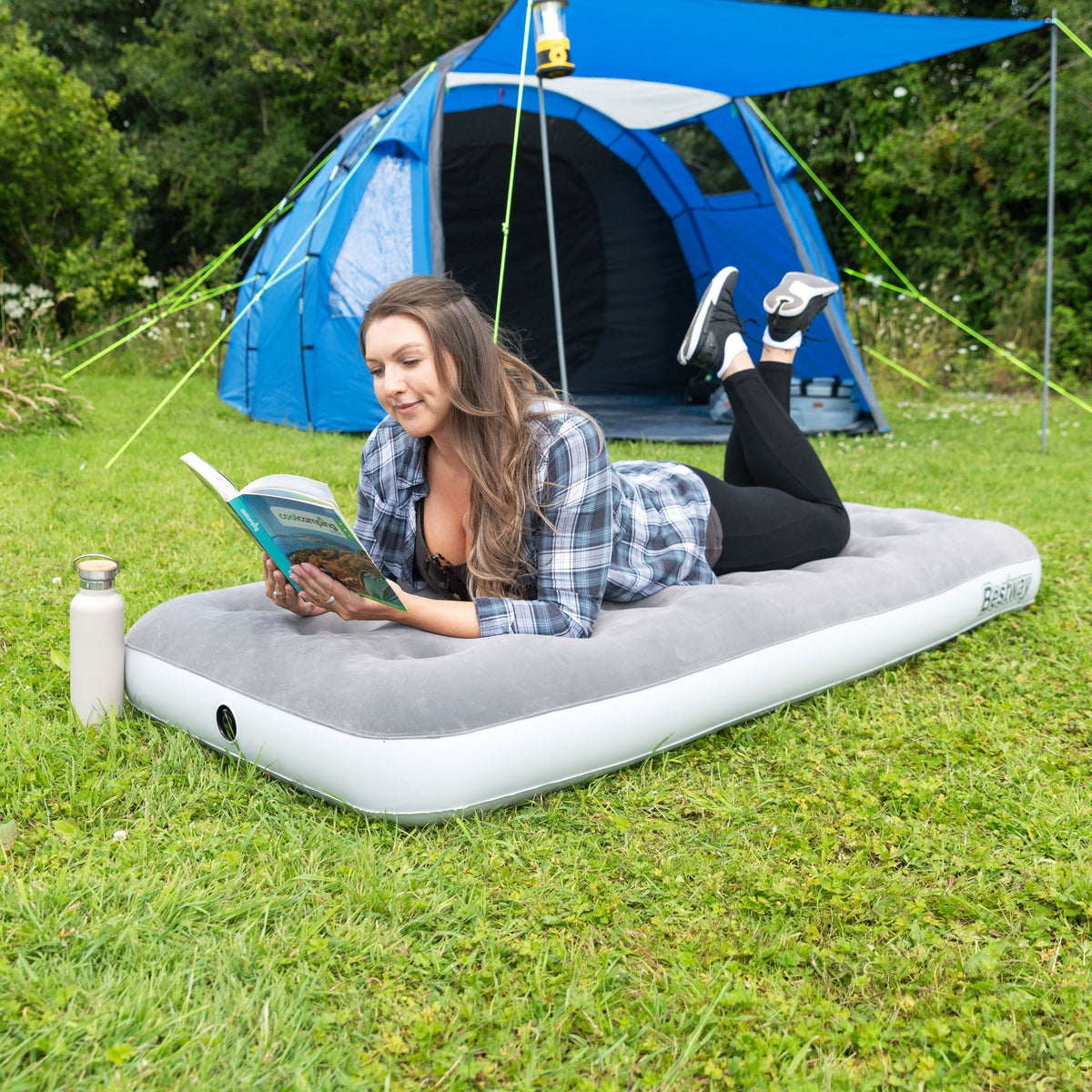 Bestway Air Mattress Jr. Twin with Handheld AC Pump