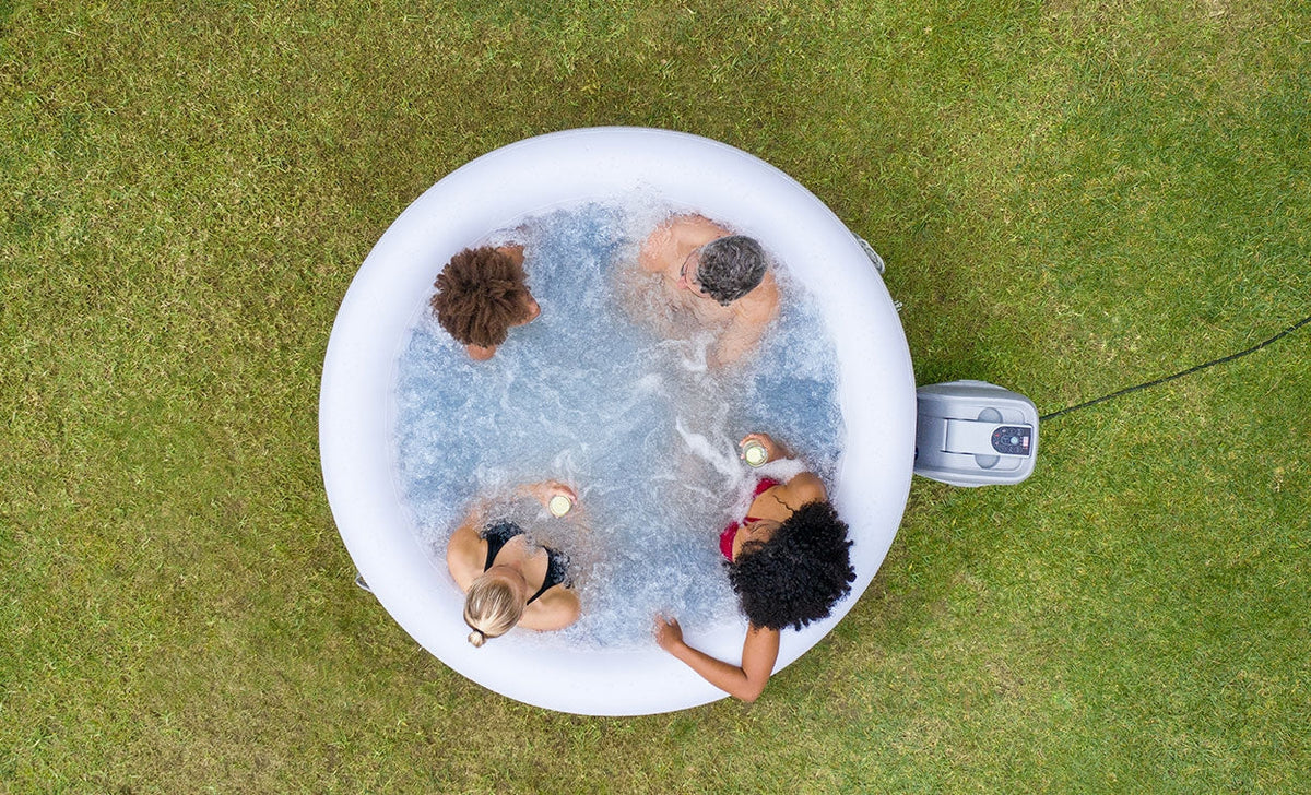 Lay-Z-Spa Cancun AirJet Hot Tub - official product image 11