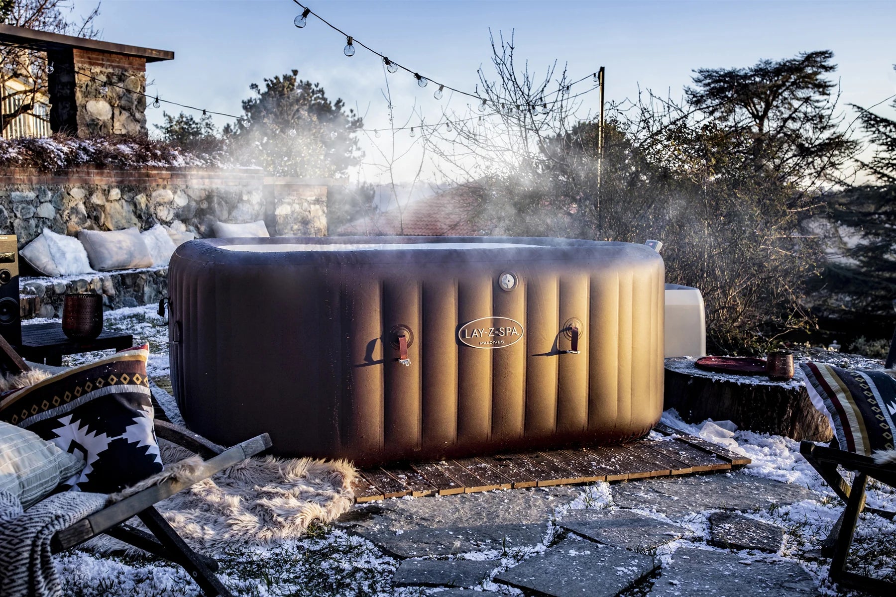 Lay-Z-Spa Maldives EnergySense® Smart Luxe HydroJet Pro™ 17
