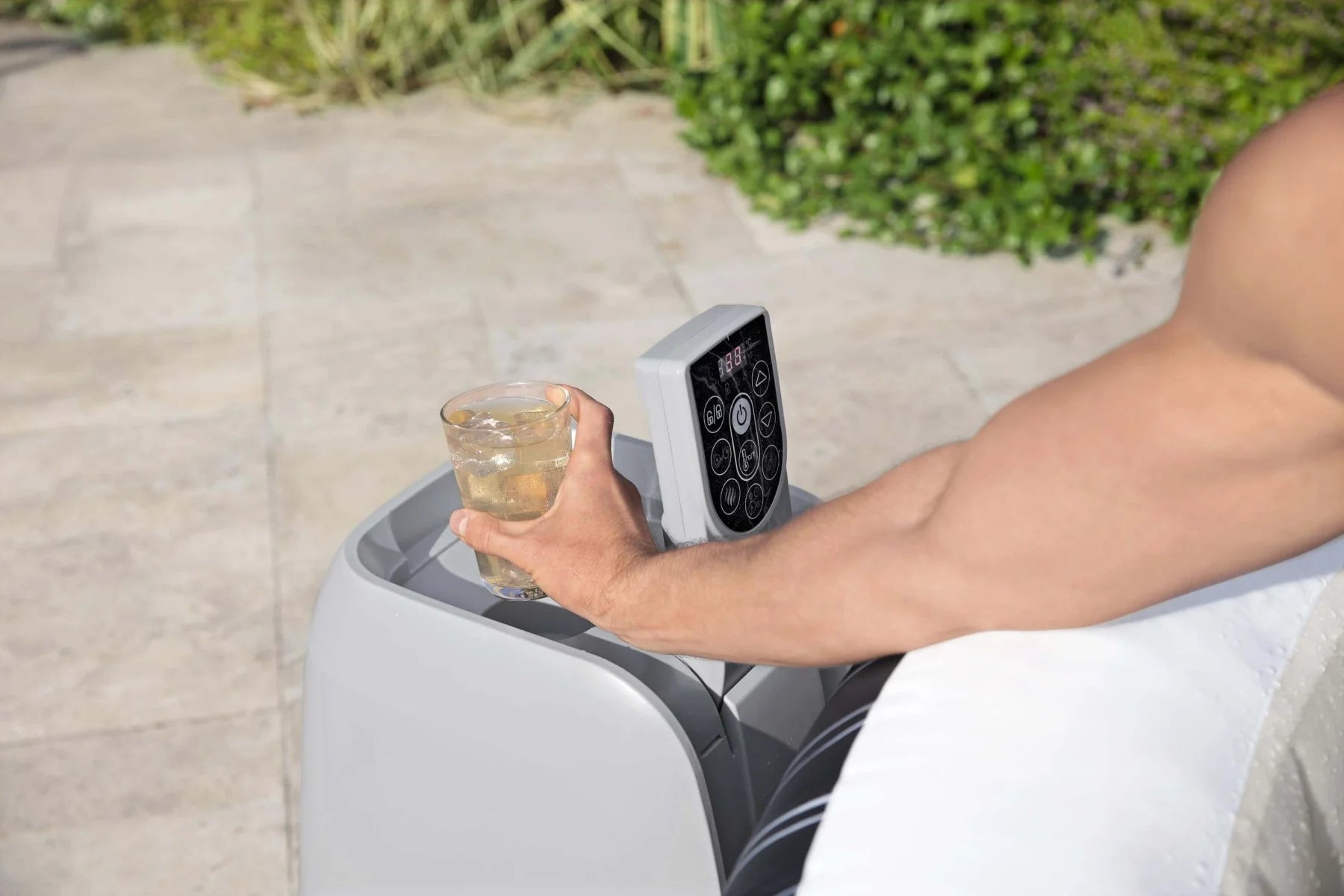 Lay-Z Spa Hollywood Luxe AirJet™ Hot Tub 7