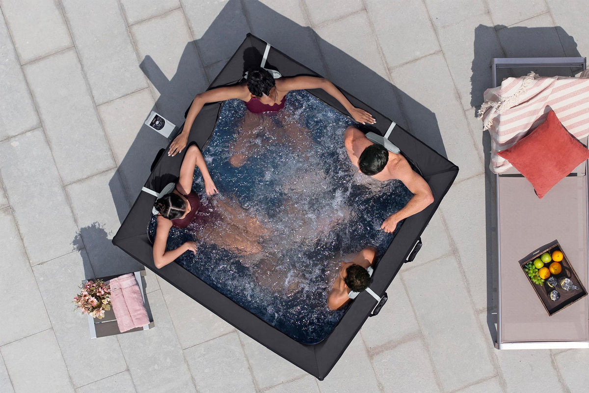 Lay-Z-Spa Stockholm ThermaCore™ UltraFit™ AirJet™, - official product image 7