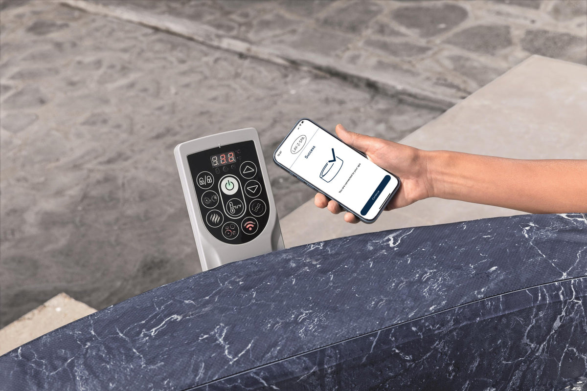 Lay-Z-Spa Toronto ThermaCore™ UltraFit™ AirJet™ - official product image 15